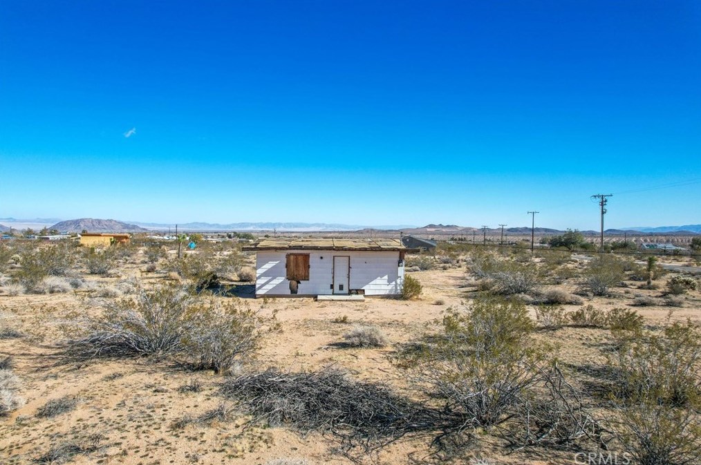 1 Hondo St, Yucca Valley, CA 92285