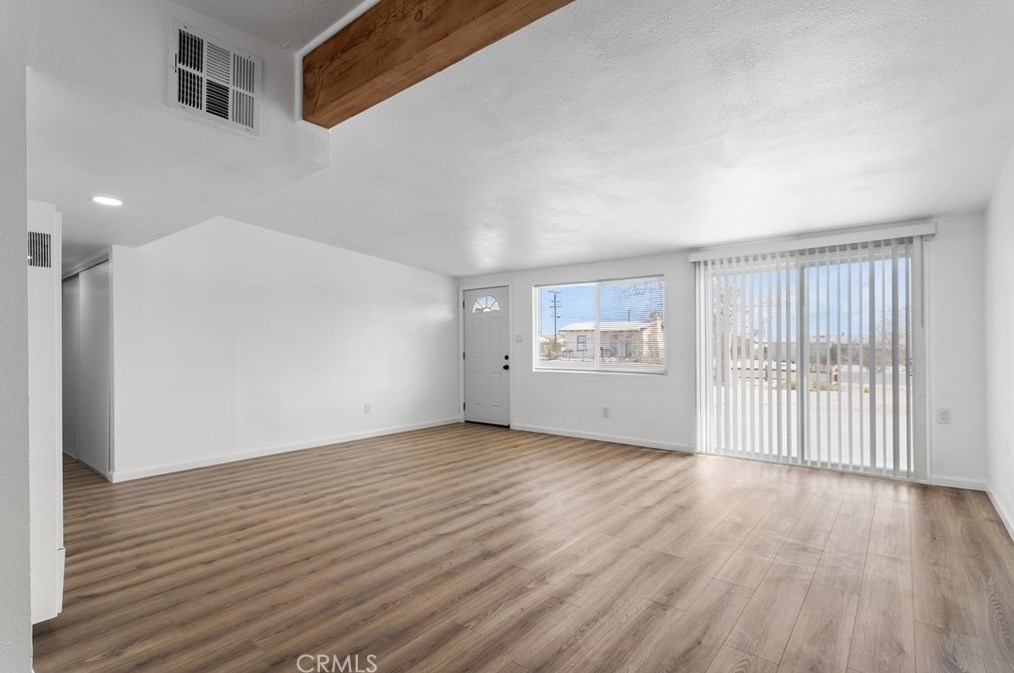 6322 Cahuilla Ave, Twntynine Plm CA  92277-2012 exterior