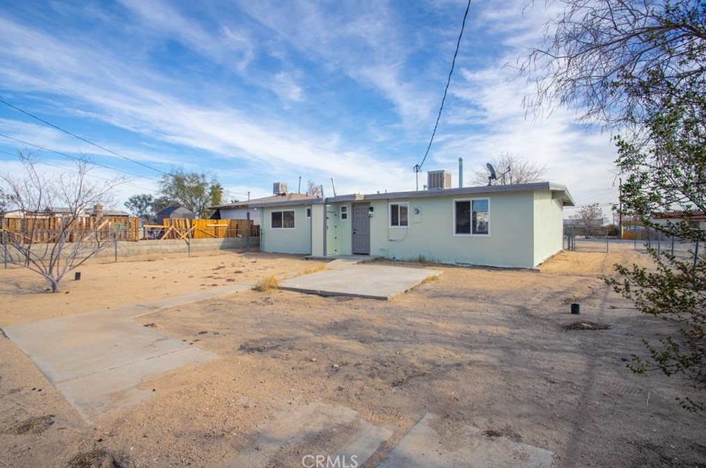 6322 Cahuilla Ave, Twntynine Plm CA  92277-2012 exterior
