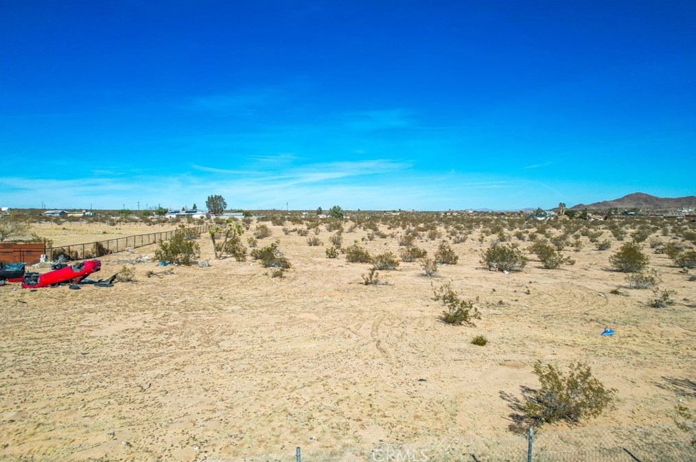 62616 Sunny Sands Dr, Joshua Tree CA  92252-3362 exterior