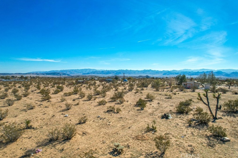 62616 Sunny Sands Dr, Joshua Tree CA  92252-3362 exterior