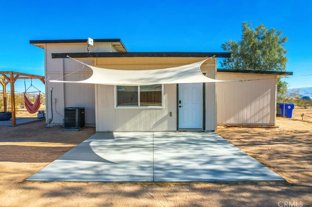 62616 Sunny Sands Dr, Joshua Tree CA  92252-3362 exterior