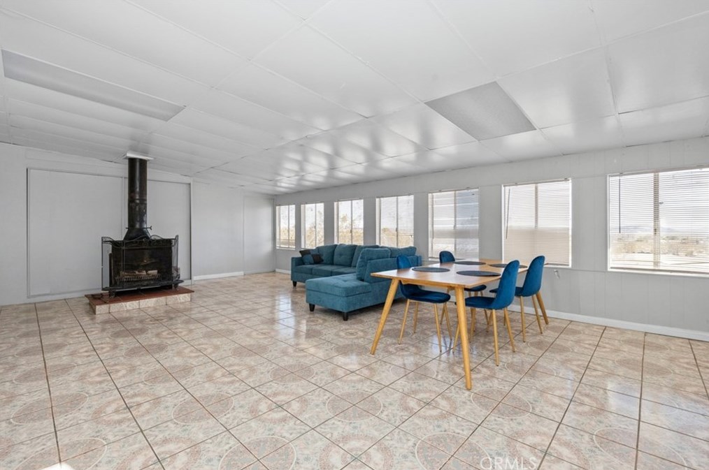 4631 Joshua Cove Dr, Joshua Tree CA  92252-1548 exterior