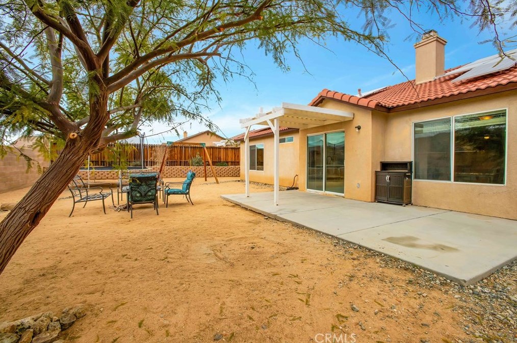 71675 Sun Valley Dr, Twntynine Plm CA  92277-4086 exterior