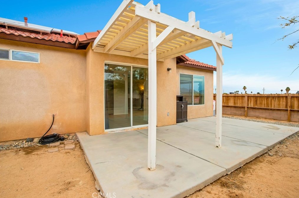 71675 Sun Valley Dr, Twntynine Plm CA  92277-4086 exterior