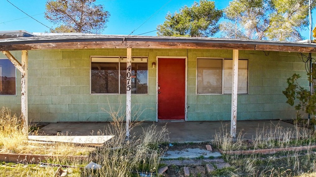 4075 Indio Ave, Yucca Valley, CA 92284