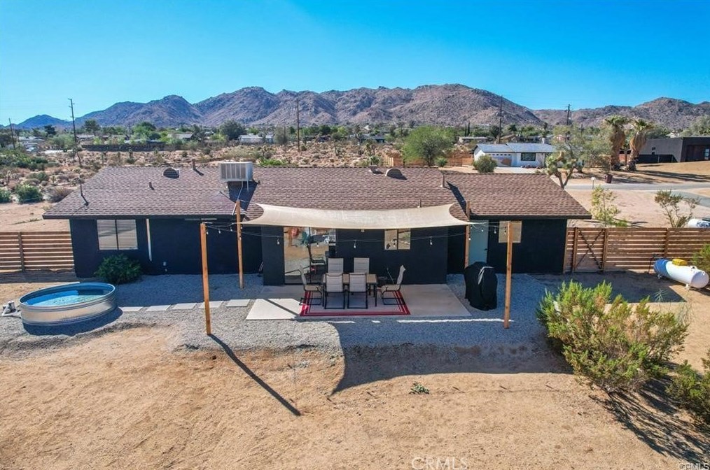 60440 Alta Mesa Dr, Joshua Tree CA  92252-2717 exterior