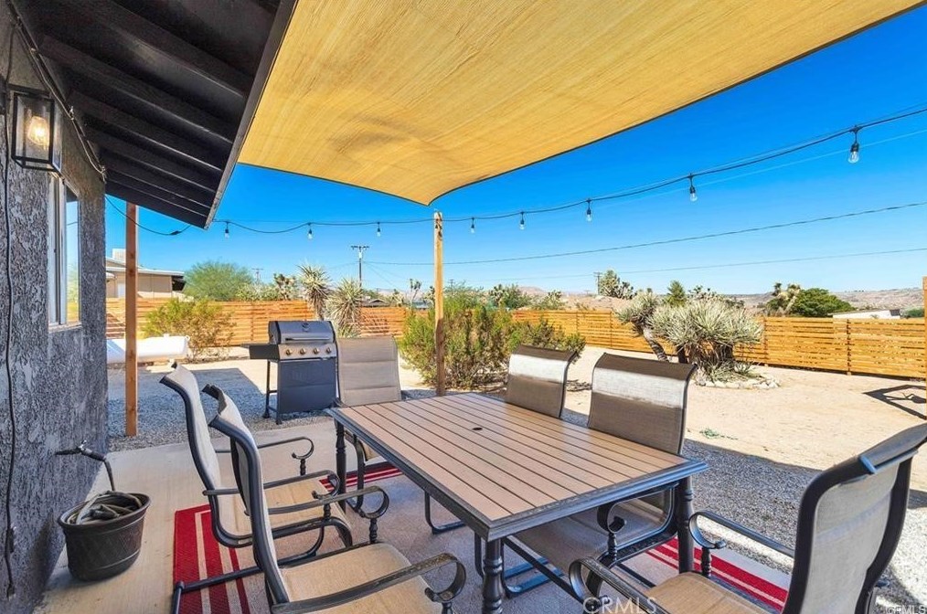60440 Alta Mesa Dr, Joshua Tree CA  92252-2717 exterior