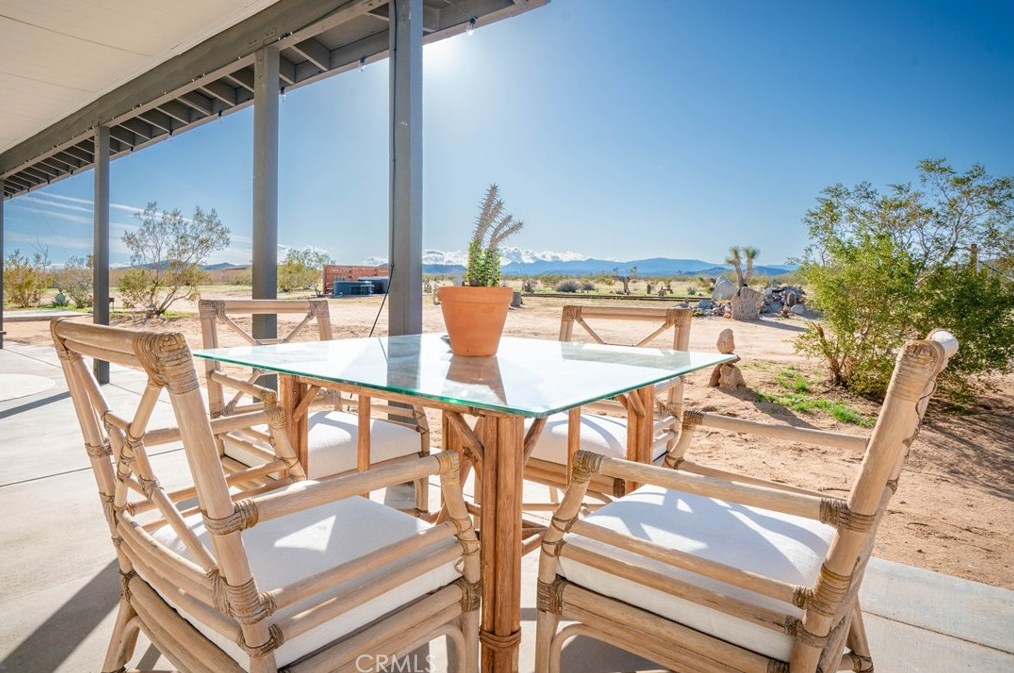 1272 Shangrila, Joshua Tree CA  92252 exterior