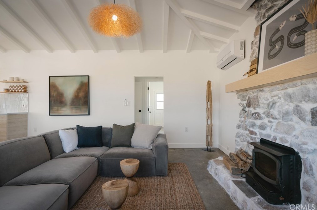 1272 Shangrila, Joshua Tree CA  92252 exterior