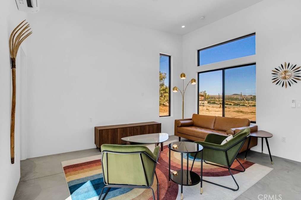 64815 Sun Mesa Rd, Joshua Tree CA  92252-4427 exterior