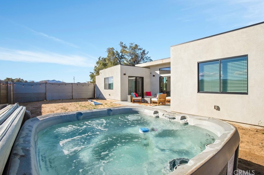 64815 Sun Mesa Rd, Joshua Tree CA  92252-4427 exterior