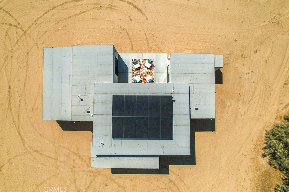 64815 Sun Mesa Rd, Joshua Tree CA  92252-4427 exterior