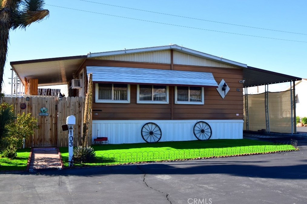 56254 29 Palms Hwy #103, Yucca Valley, CA 92284