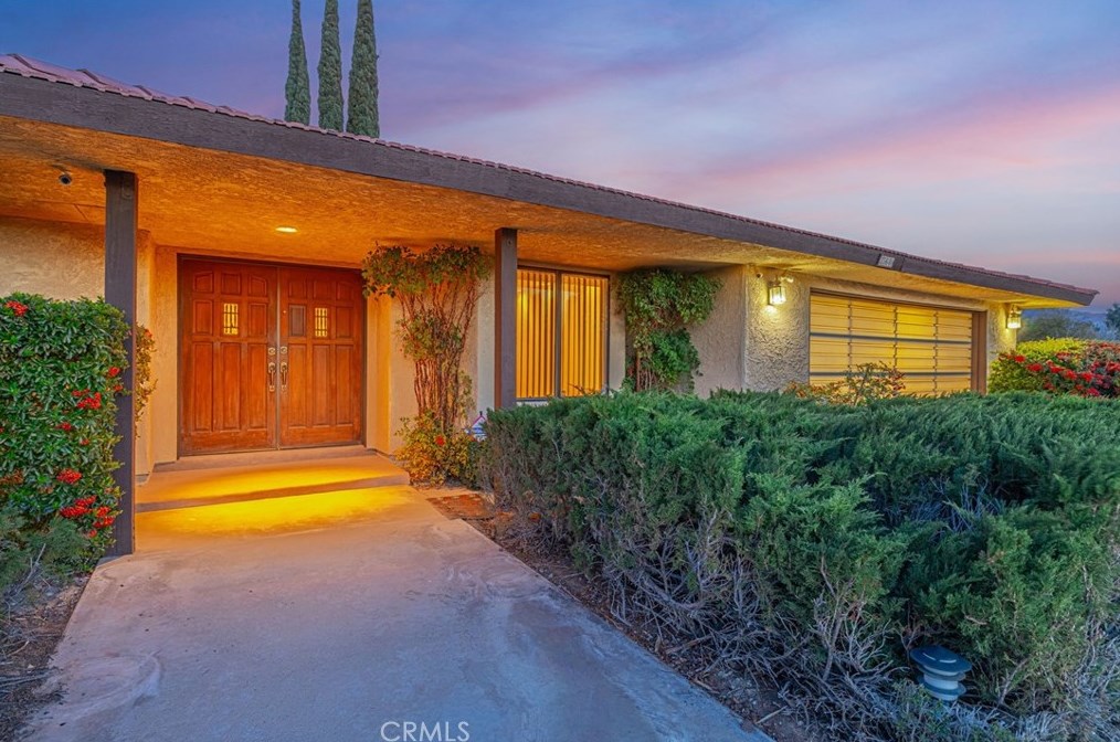 35640 77th St, Juniper Hills, CA 93543