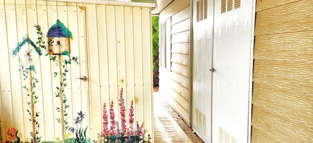 7501 Palm Ave, Yucca Valley CA  92284-3601 exterior