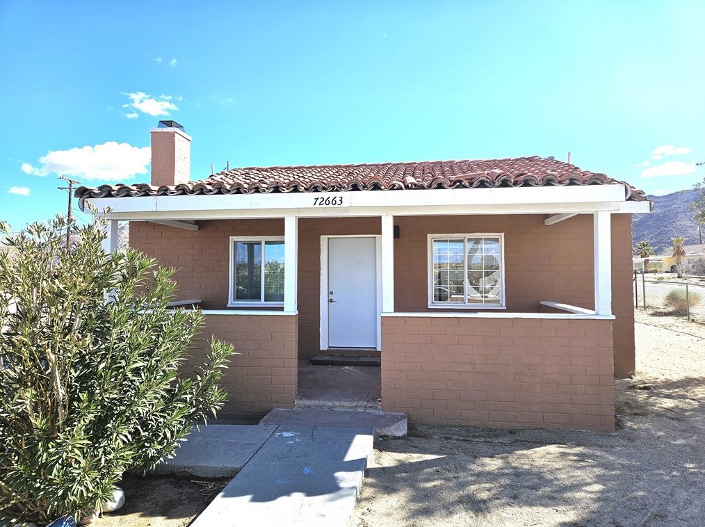72663 Juanita Dr, Twntynine Plm, CA 92277-2925