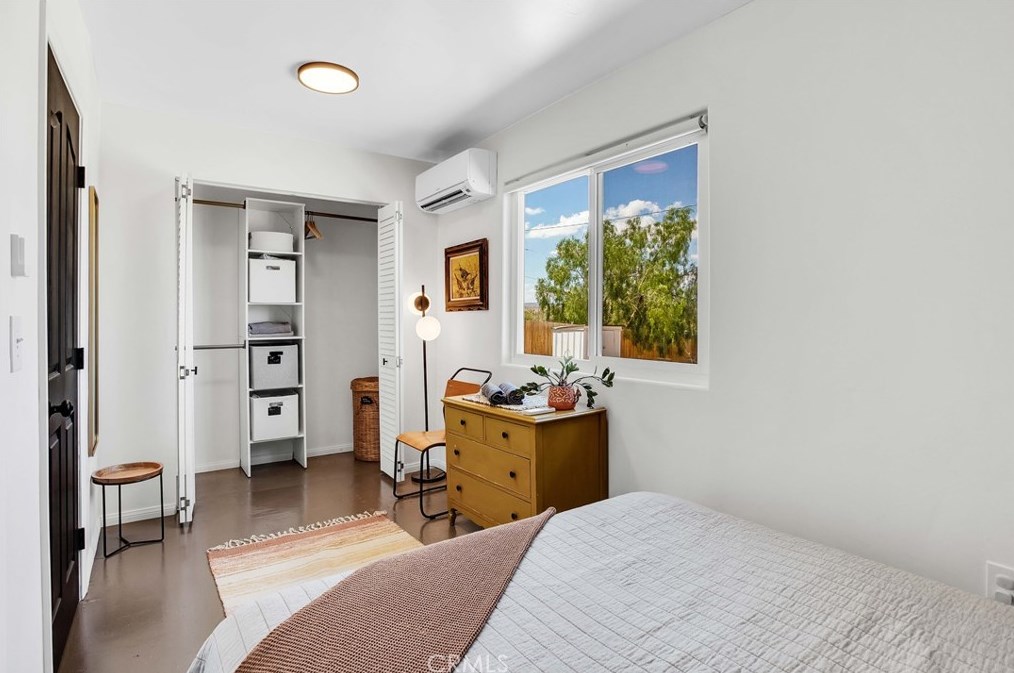 61858 Crest Circle Dr, Joshua Tree CA  92252-2654 exterior