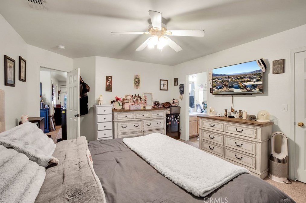 6860 Quail Spring Ave, Twntynine Plm CA  92277-6535 exterior