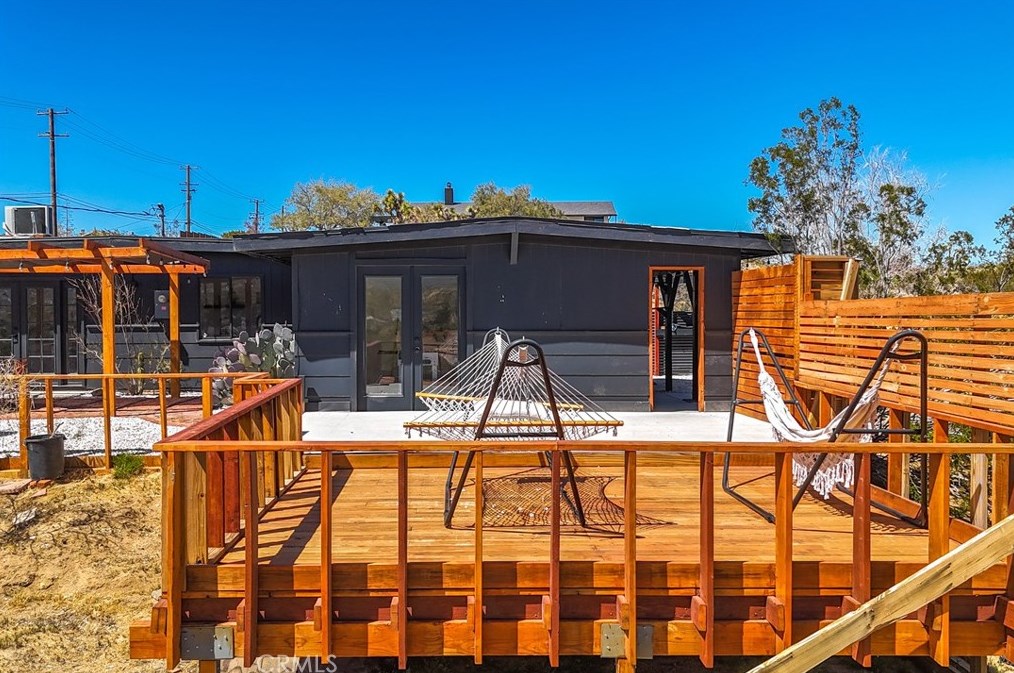 6061 Linda Lee Dr, Yucca Valley, CA 92284