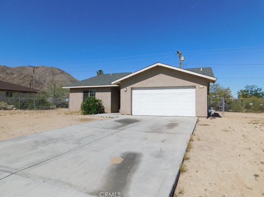 6956 Juniper Ave, Twntynine Plm, CA 92277