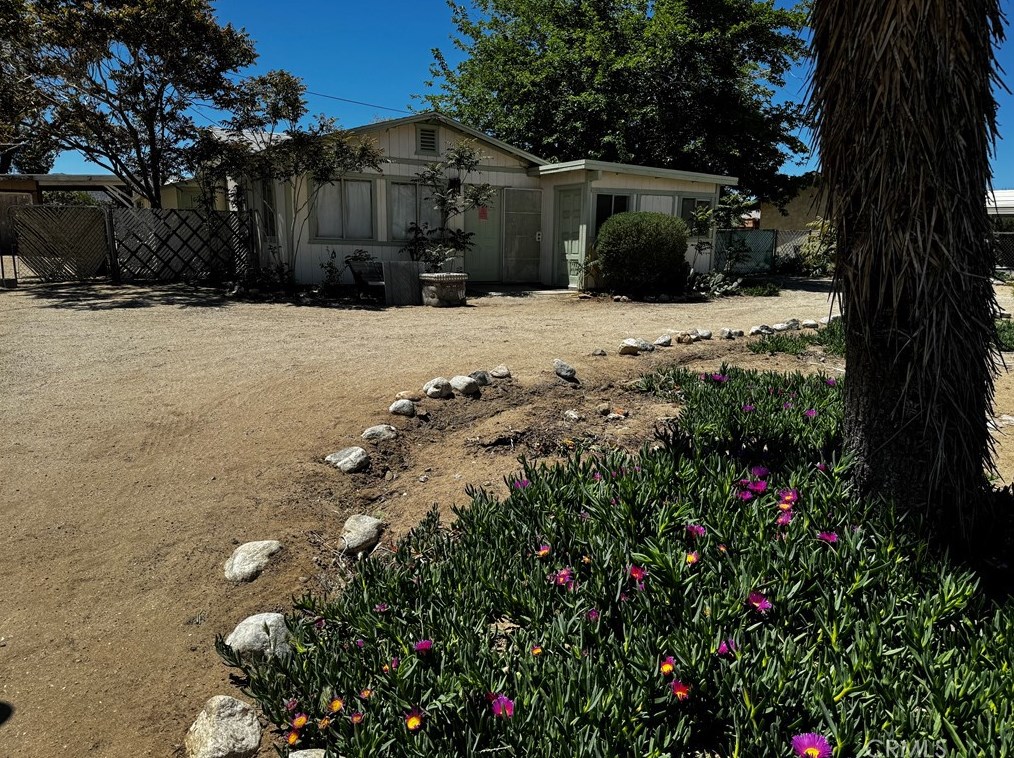 56859 Little League Dr, Yucca Valley, CA 92284-2743