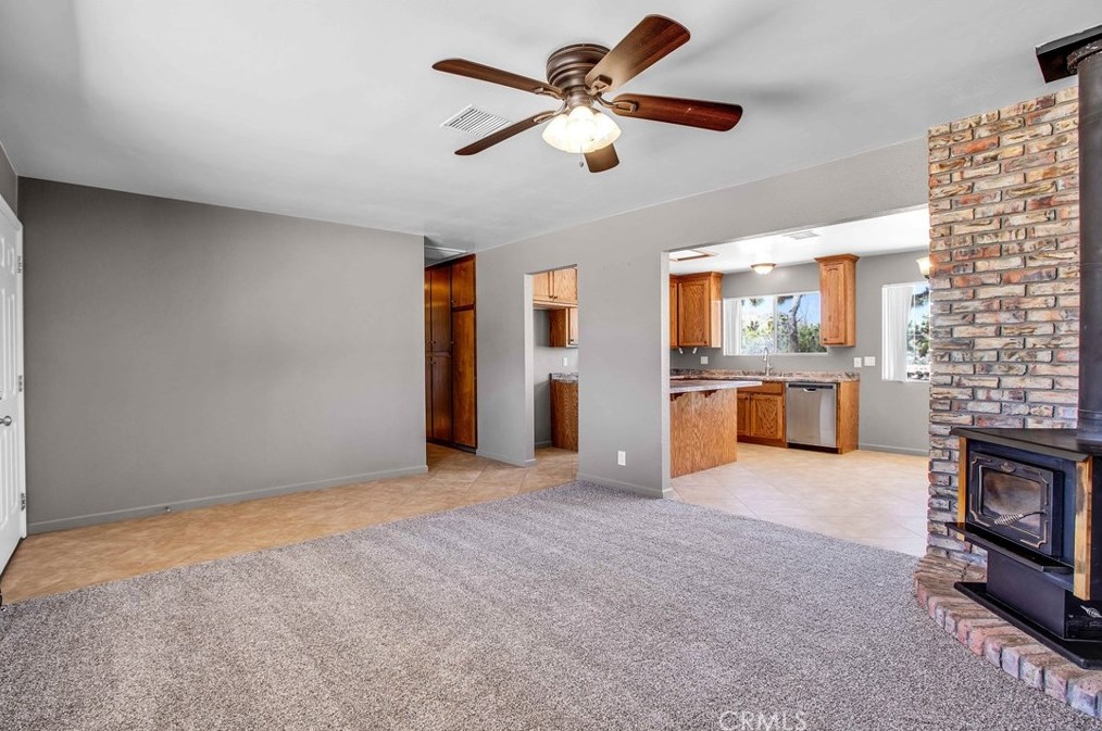 7930 Palm Ave, Yucca Valley CA 92284-4080 exterior