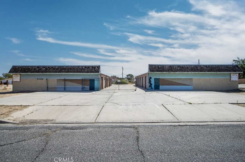 6411 Park Blvd, Joshua Tree, CA 92252-2349