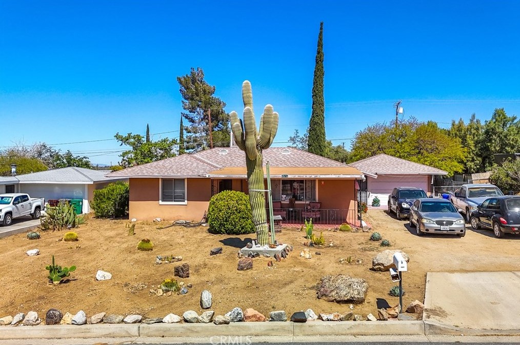 7565 Condalia Ave, Yucca Valley, CA 92284