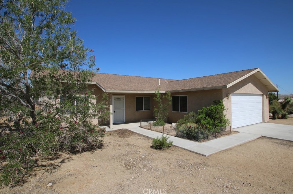 7370 Avalon Ave, Yucca Valley CA 92284-1108 exterior