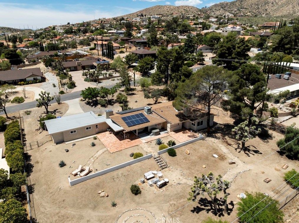 7515 San Remo Trl, Yucca Valley CA  92284-2354 exterior