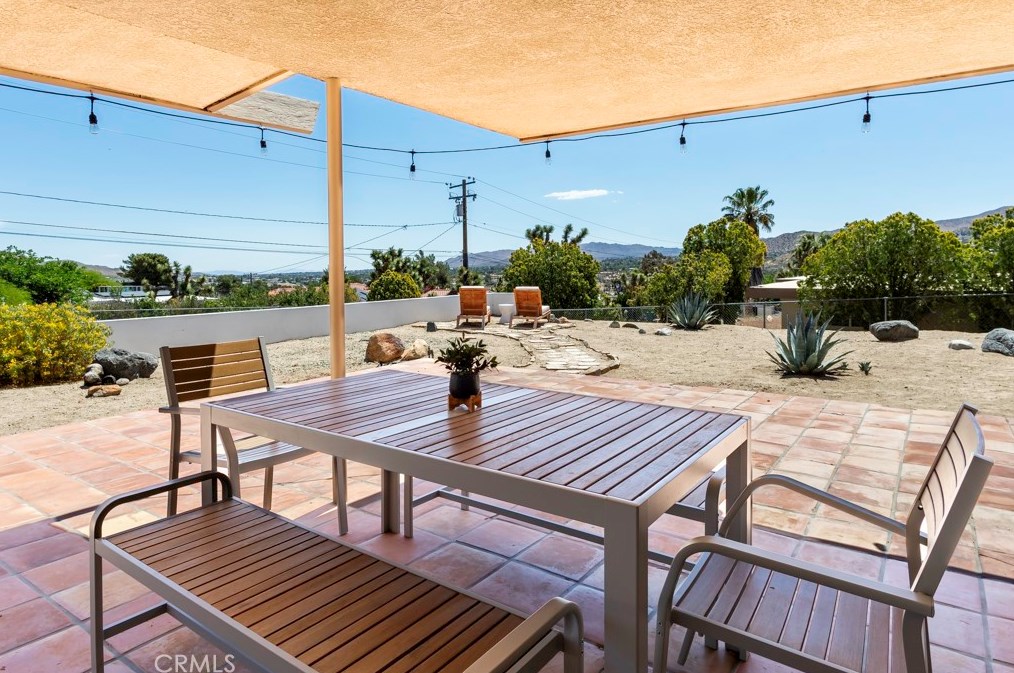 7515 San Remo Trl, Yucca Valley CA  92284-2354 exterior