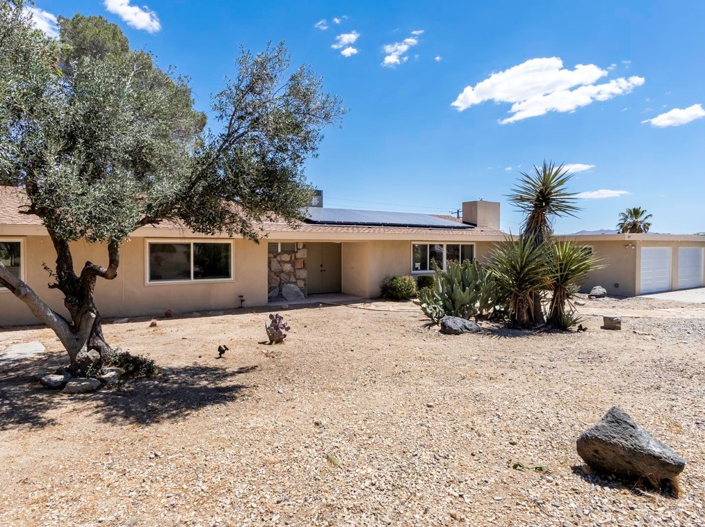 7515 San Remo Trl, Yucca Valley, CA 92284-2353