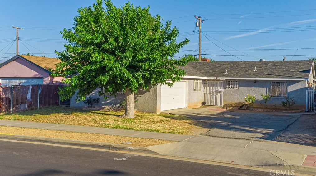 3308 Avenue, Palmdale CA  93550-0056 exterior