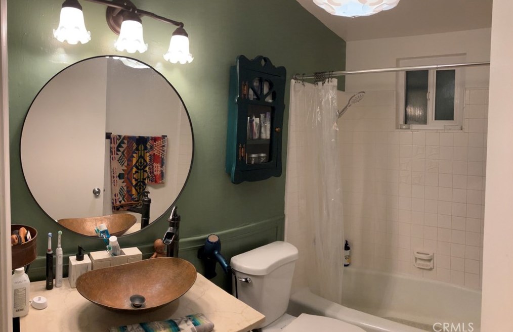 7204 Palm Ave, Yucca Valley CA 92284-4044 exterior