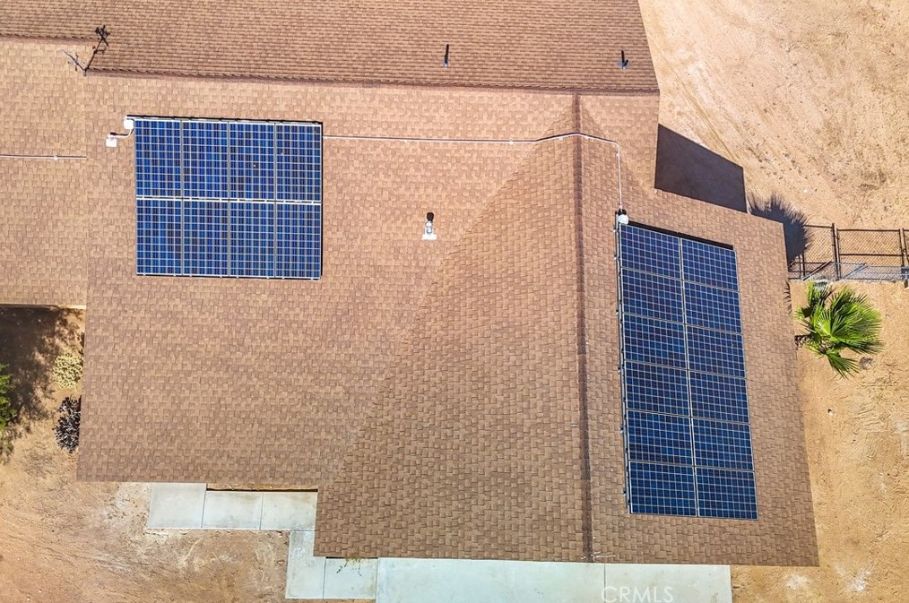 7645 Victoria Ave, Yucca Valley CA  92284-6152 exterior