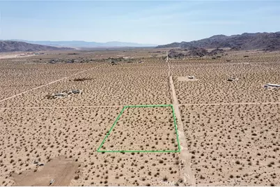 7200 Sun View Avenue, Joshua Tree, CA 92252 - Photo 4