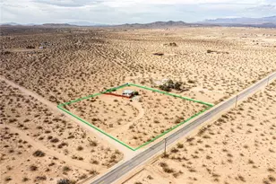 877 Phillips Rd, Landers, CA 92285 - Photo 22