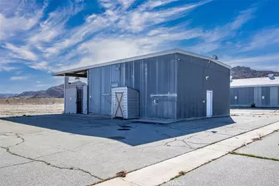 62147 Desert Air Road, Joshua Tree, CA 92252 - Photo 16