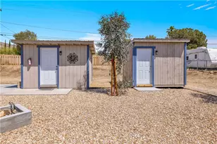 49244 Park Ave, Morongo Valley, CA 92256 - Photo 42