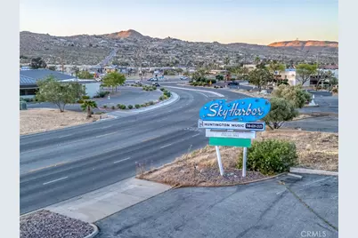 7245 Joshua Lane, Yucca Valley, CA 92284 - Photo 2