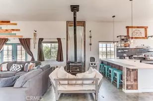 58725 Botkin Rd, Landers, CA 92285 - Photo 18