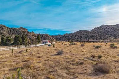 53670 Annie Oakley Road, Pioneertown, CA 92268 - Photo 12