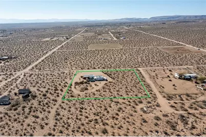 56632 Encantado Road, Landers, CA 92285 - Photo 14
