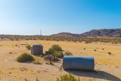 4773 Shawnee Trail, Landers, CA 92285 - Photo 40