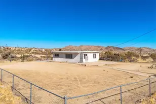 59200 Barron Dr, Yucca Valley, CA 92284 - Photo 1