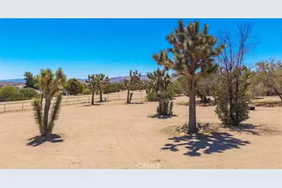 56810 Chipmunk Trail, Yucca Valley, CA 92284 - Photo 26