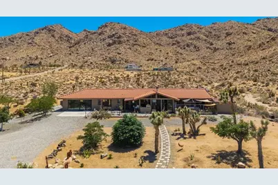 7880 Wesley Road, Joshua Tree, CA 92252 - Photo 2