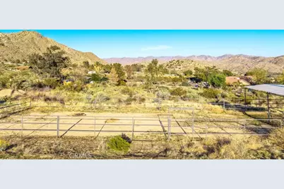 10341 Pinon Avenue, Morongo Valley, CA 92256 - Photo 44