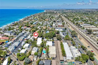 149 W Glaucus #D, Encinitas, CA 92024 - Photo 1